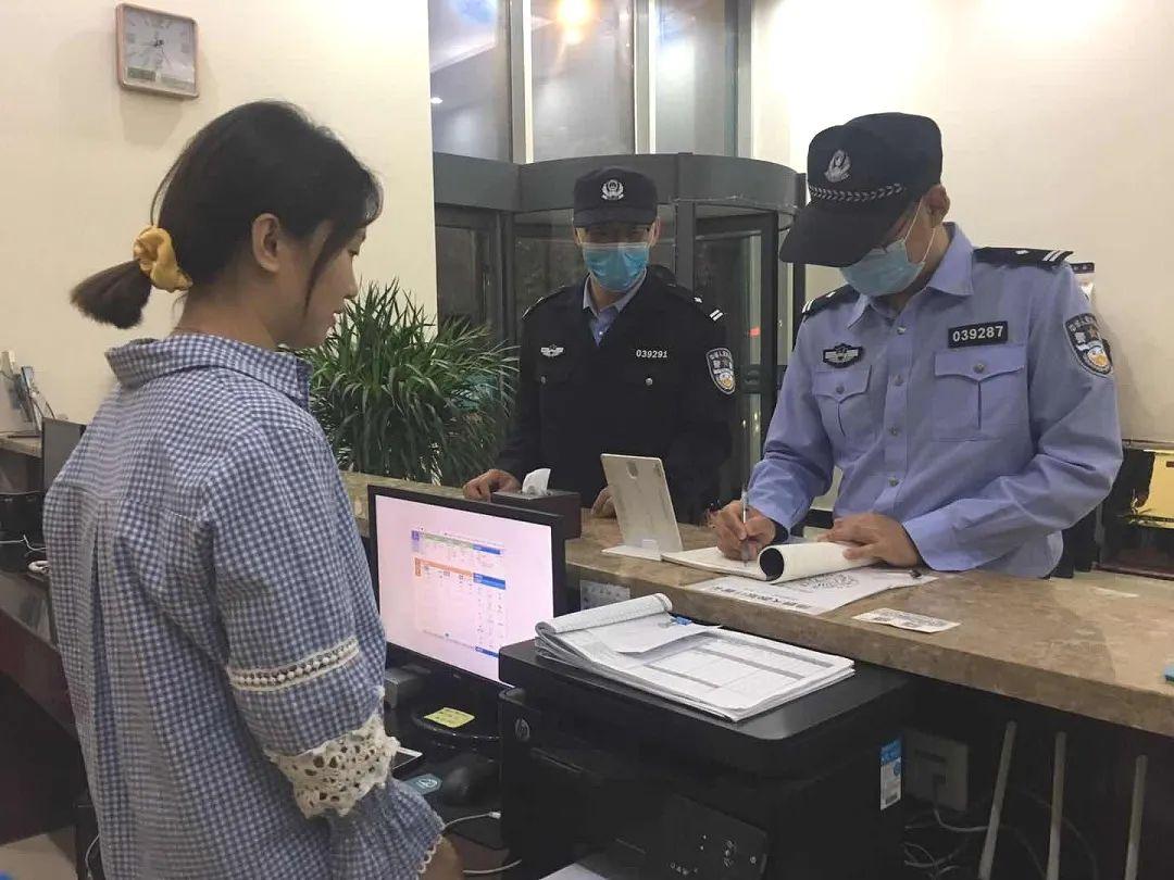 东营港大火最新进展及巷弄深处的独特风味探索