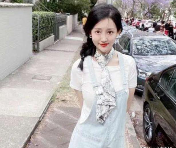 槿晓婷，时代光芒下的璀璨新星